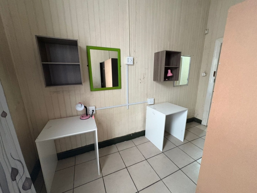 10 Bedroom Property for Sale in Quigney Eastern Cape